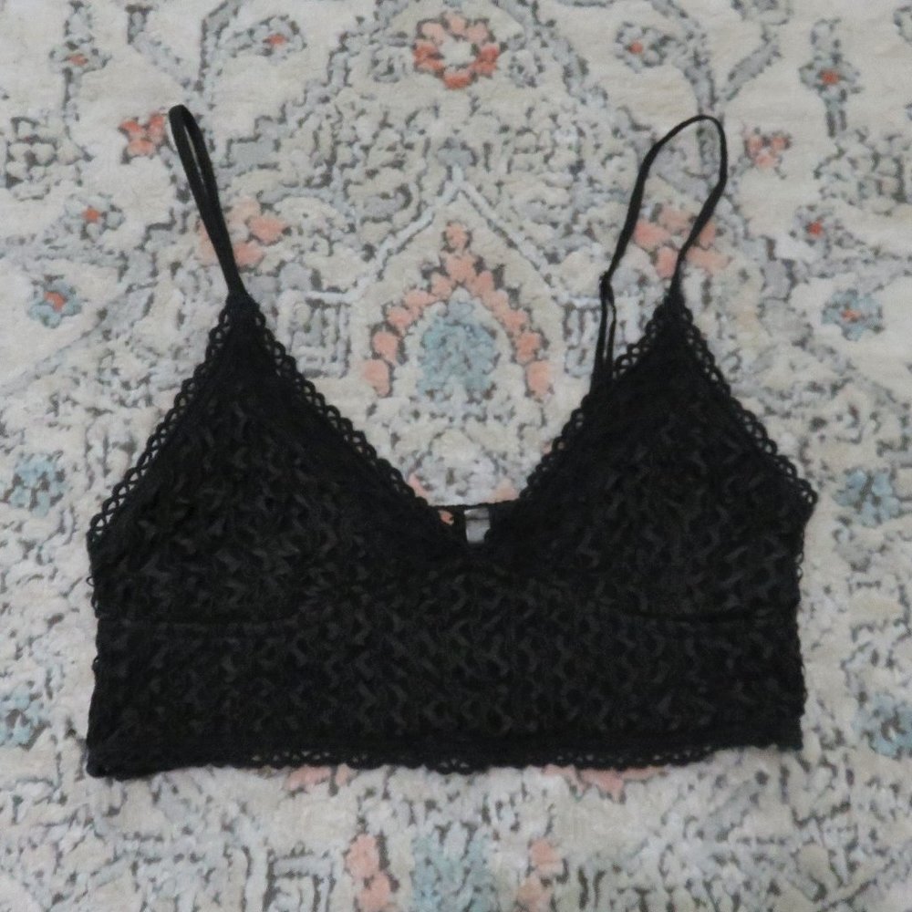 Free People One Black Woven Crochet Lace Bralette